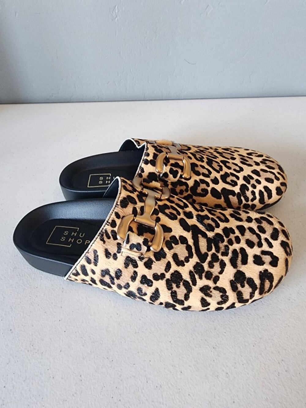 Shu Shop Leopard Clogs "NEW" - Picture 5 of 16